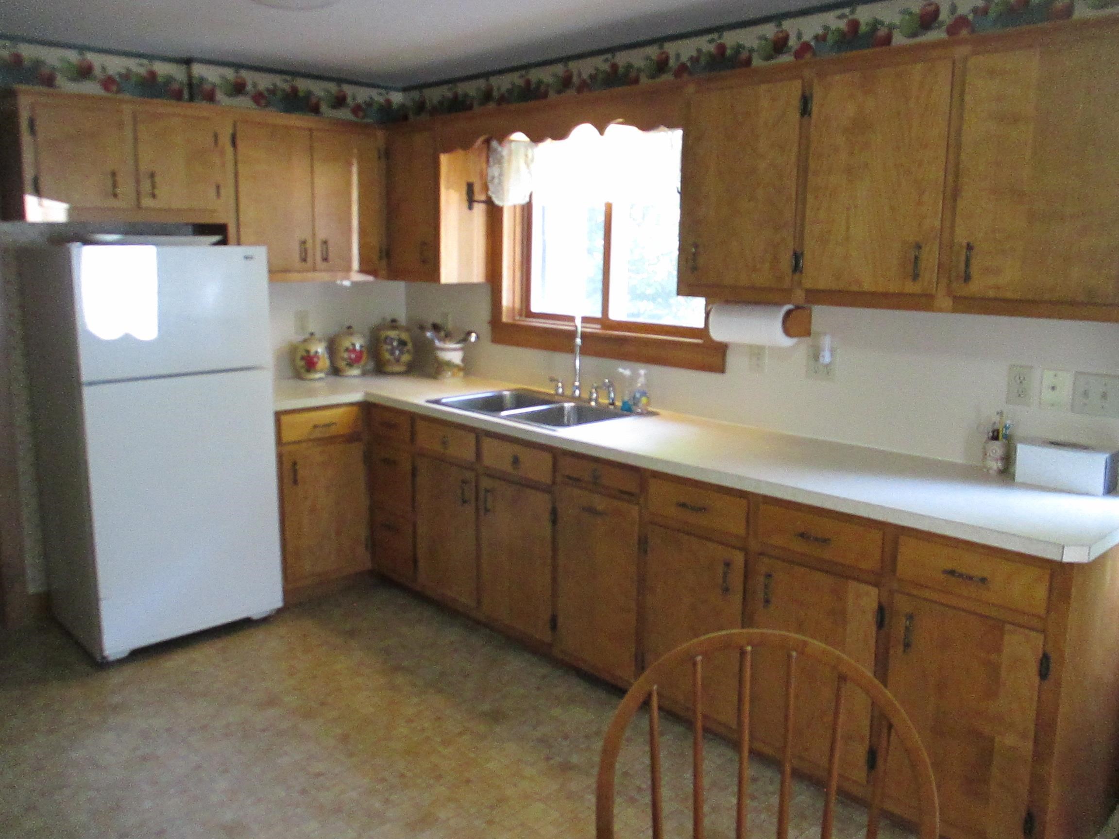 96 George Street Keene, NH 03431 - Photo 9 of 30