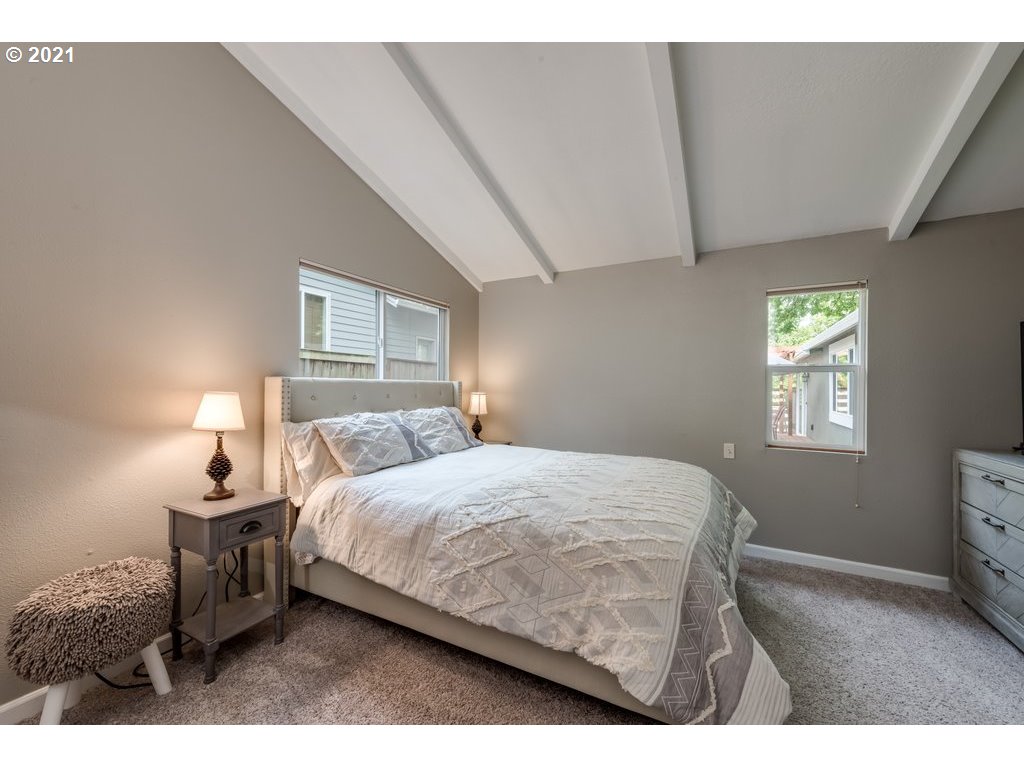 8330 Southwest Blake Street Tualatin, OR 97062 - Photo 20 of 32 Gallery Image 20