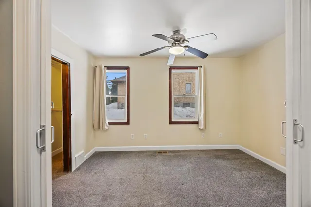 $257,000 | 645 5th Avenue Northwest, New Brighton, MN 55112