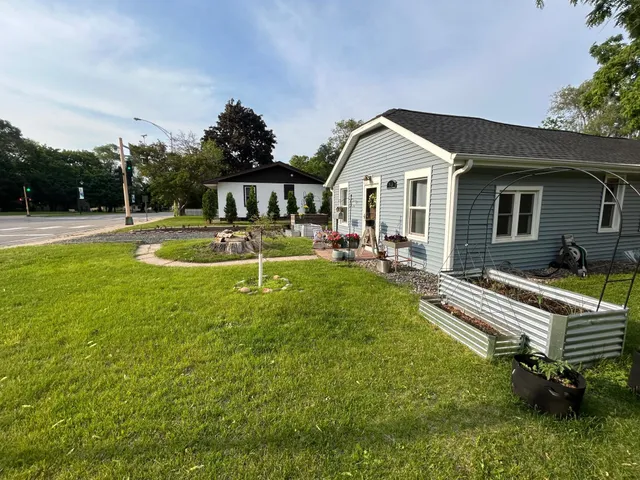 $257,000 | 645 5th Avenue Northwest, New Brighton, MN 55112