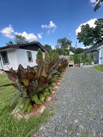 $257,000 | 645 5th Avenue Northwest, New Brighton, MN 55112