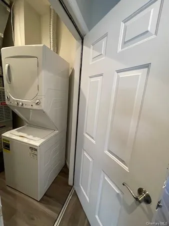 $2,795 | 310 Centre Court, Unit 310, Medford, NY 11763