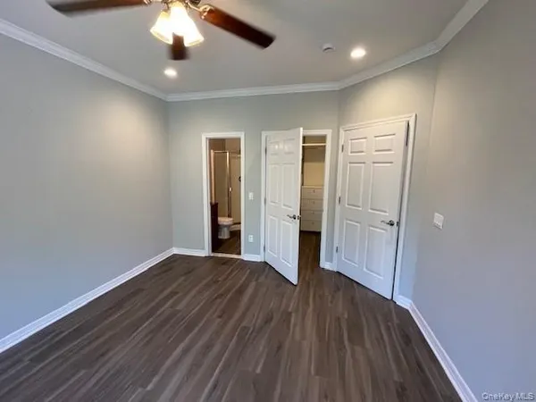 $2,795 | 310 Centre Court, Unit 310, Medford, NY 11763