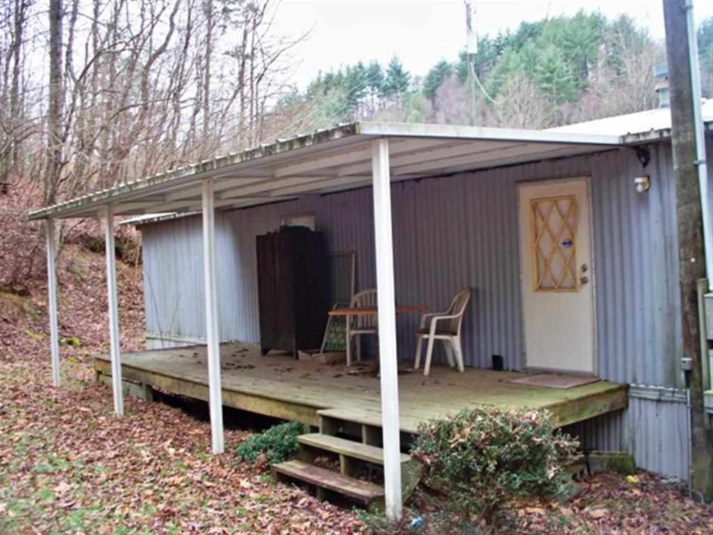 589 Parks Road Ellijay, GA 30540 - Photo 8 of 9 Gallery Image 8
