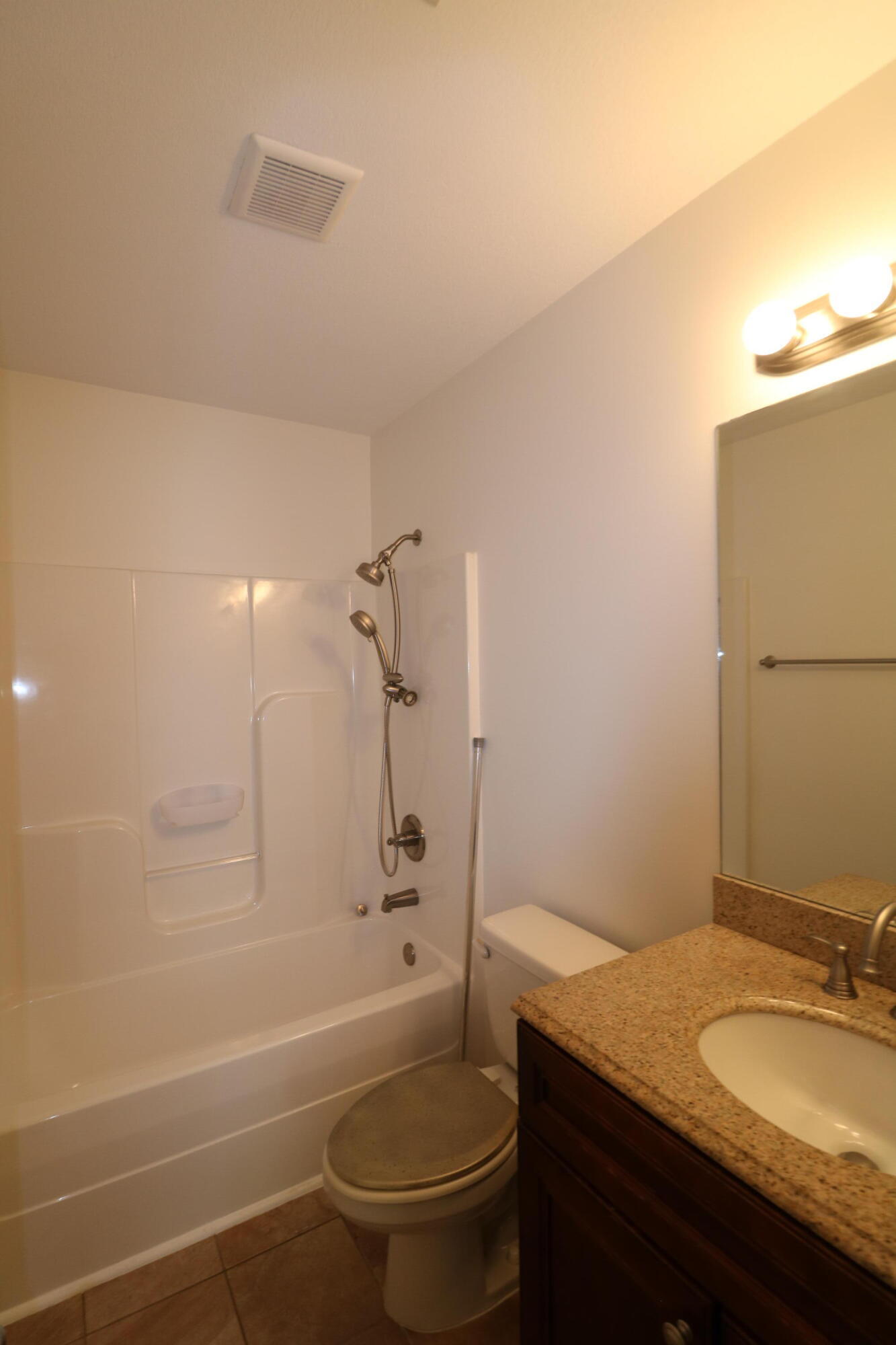 211 Martin Road Chattanooga, TN 37415 - Photo 17 of 32 126610A9-3073-4B7B-8B12-6B4F8A5D427A
