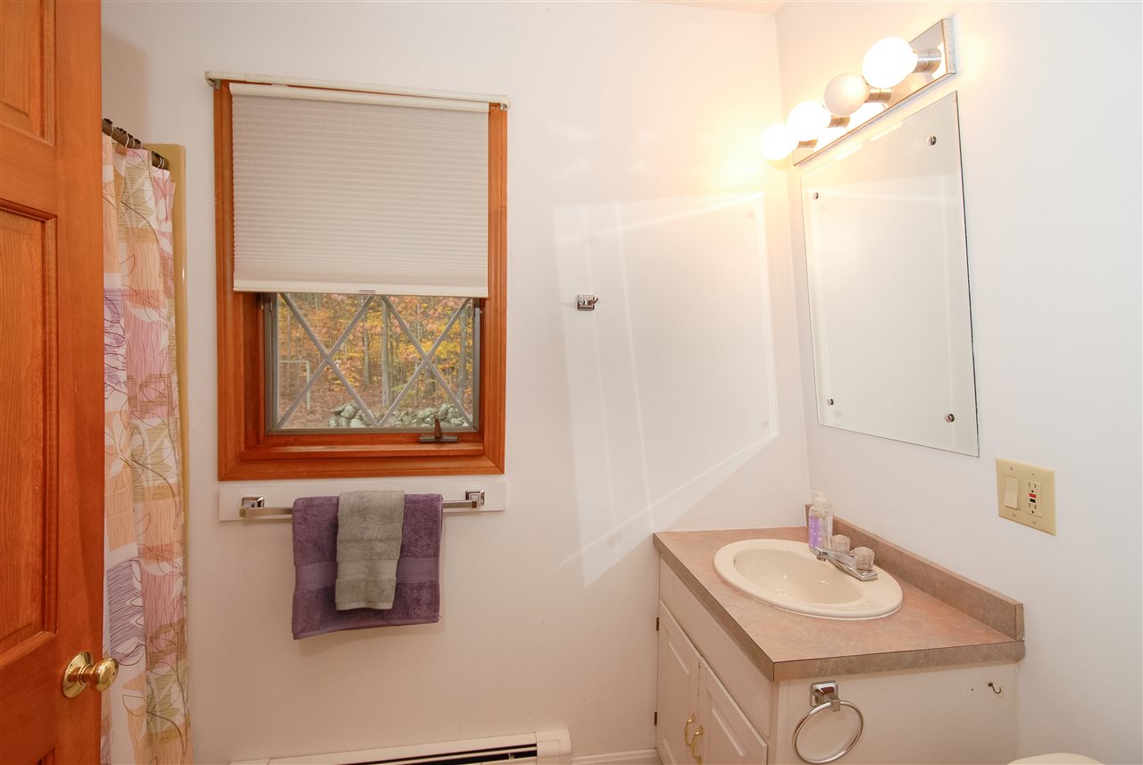 40 Ford Farm Road Milton, NH 03851 - Photo 7 of 36