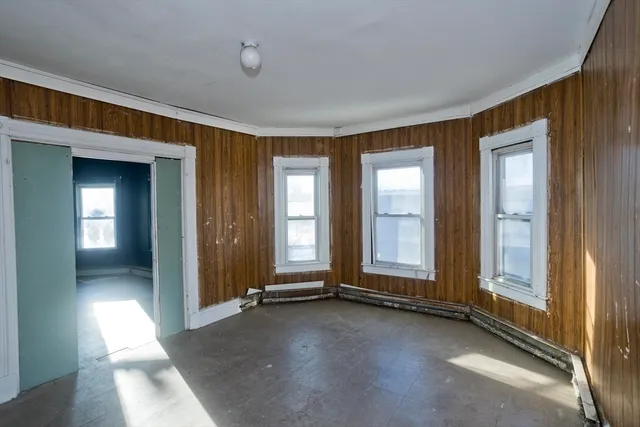 $199,900 | 88 Marble Street, Springfield, MA 01105