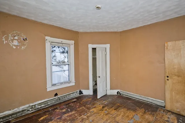 $199,900 | 88 Marble Street, Springfield, MA 01105