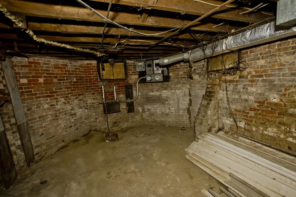 88 Marble Street Springfield, MA 01105 - Photo 25 of 27 Gallery Image 25