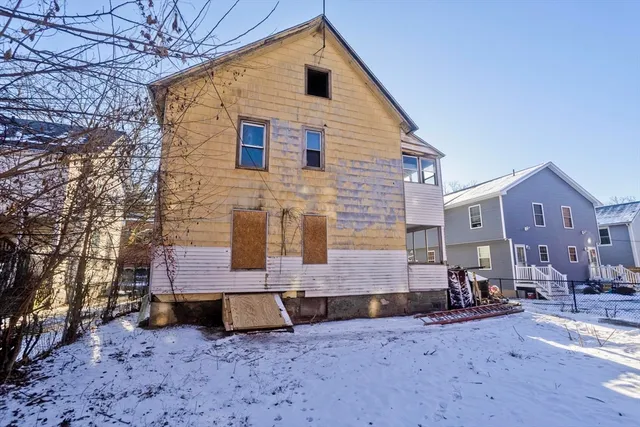 $199,900 | 88 Marble Street, Springfield, MA 01105