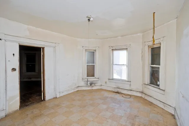 $199,900 | 88 Marble Street, Springfield, MA 01105