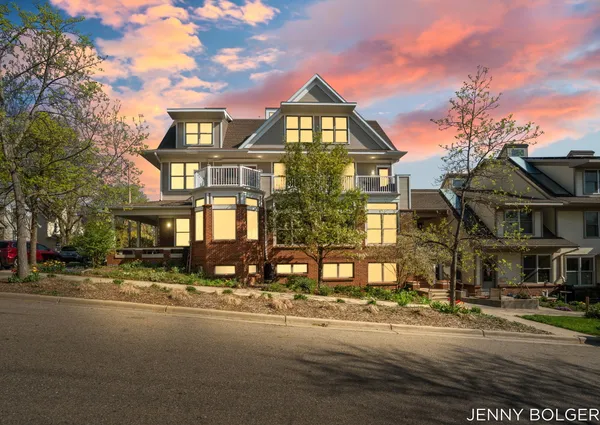 $355,000 | 800 Livingston Avenue Northeast, Grand Rapids, MI 49503