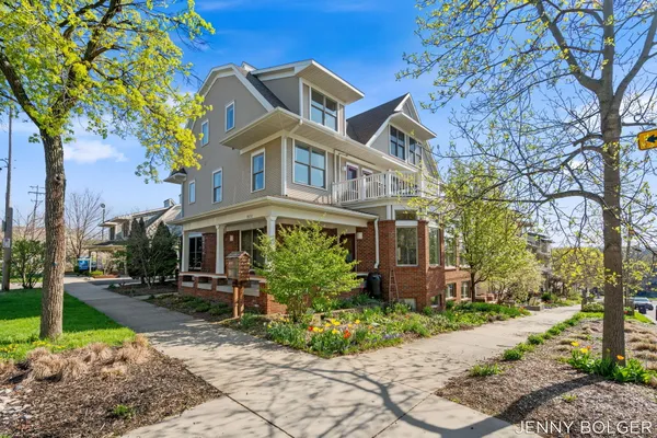 $355,000 | 800 Livingston Avenue Northeast, Grand Rapids, MI 49503