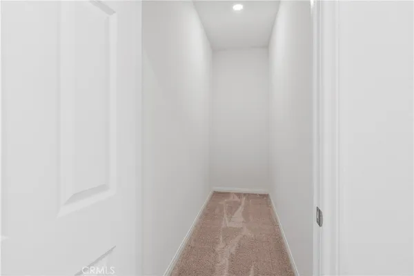 $3,100 | 41024 Chambord Drive, Lake Elsinore, CA 92532