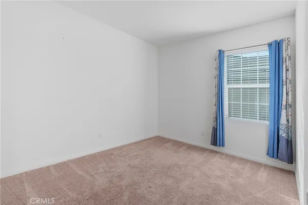$3,100 | 41024 Chambord Drive, Lake Elsinore, CA 92532