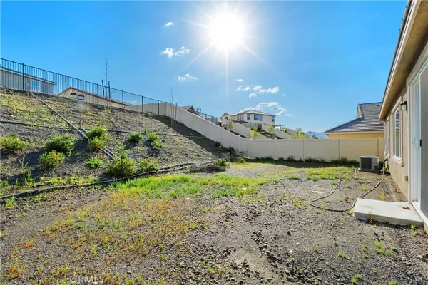 $3,100 | 41024 Chambord Drive, Lake Elsinore, CA 92532