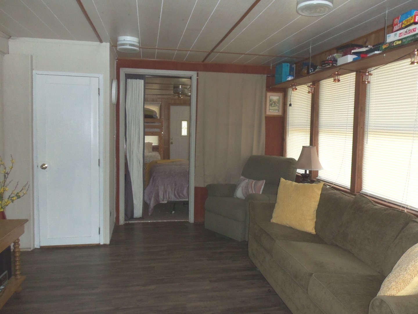 21-216 Woodhaven Sublette, IL 61367 - Photo 9 of 23 a living room with furniture and a large window