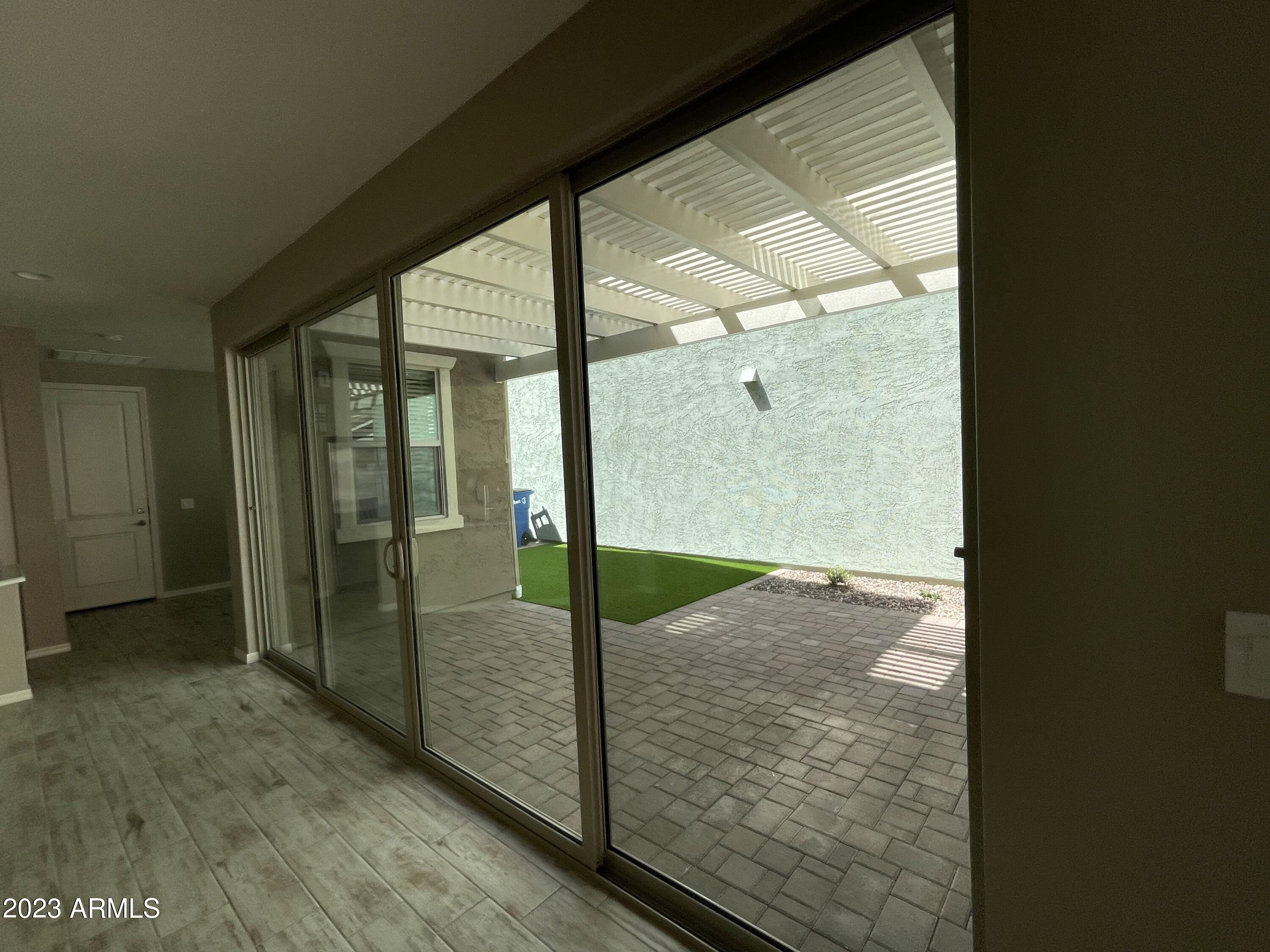 2789 South Betty Street Gilbert, AZ 85295 - Photo 4 of 18 30CF29E8-BF56-4B00-88E6-CD920C3391AD