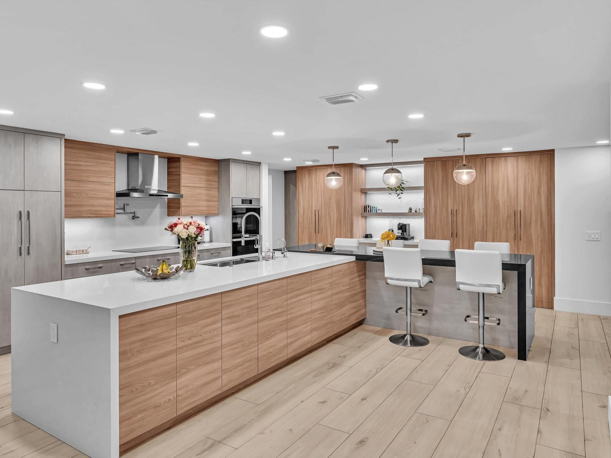 525 Sandpiper Way Boca Raton, FL 33431 - Photo 11 of 97 Photo 11