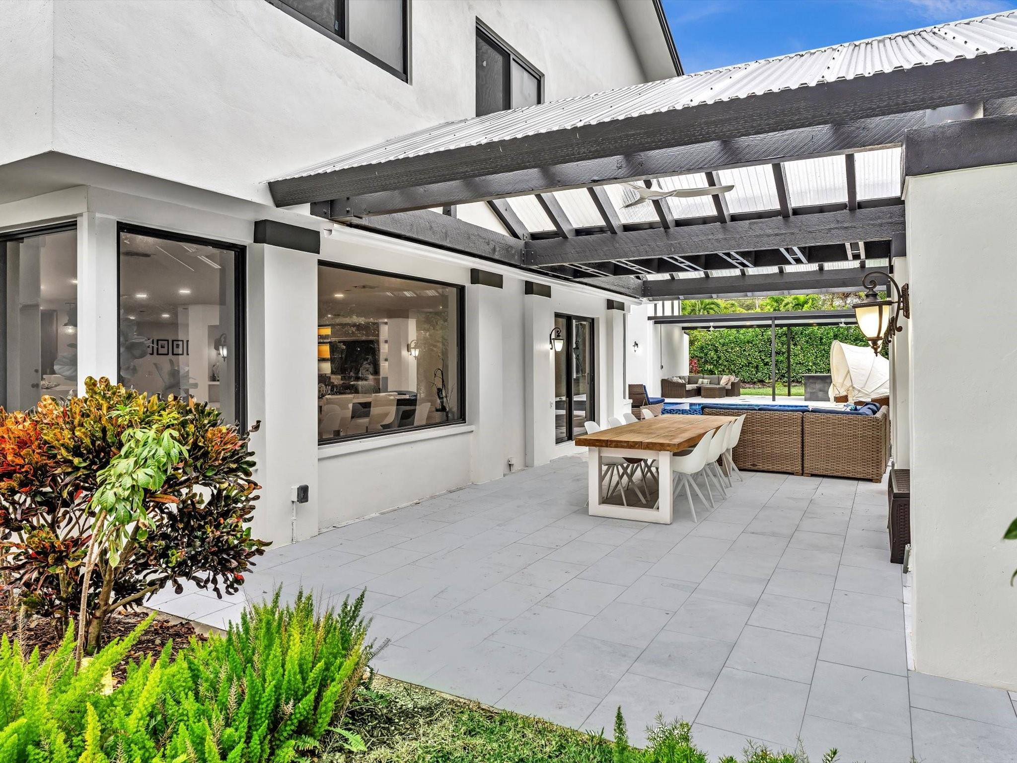 525 Sandpiper Way Boca Raton, FL 33431 - Photo 31 of 97 Photo 31