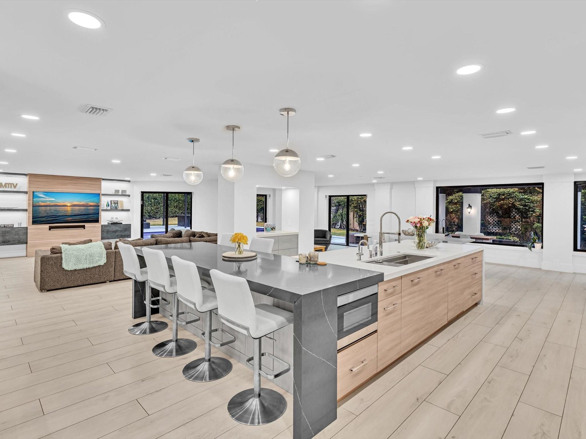 525 Sandpiper Way Boca Raton, FL 33431 - Photo 9 of 97 Photo 9