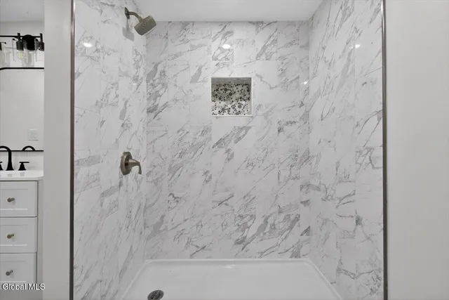 $449,000 | 1001 Verbeck Avenue, Easton, NY 12154