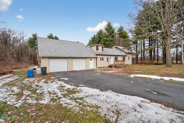 $449,000 | 1001 Verbeck Avenue, Easton, NY 12154