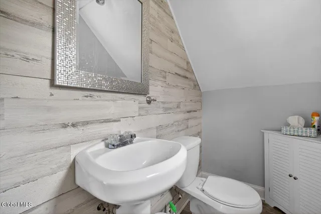 $449,000 | 1001 Verbeck Avenue, Easton, NY 12154