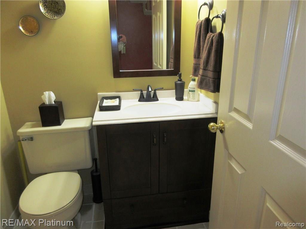 1969 Clover Ridge Drive Howell, MI 48843 - Photo 24 of 37 IMG_0685.JPG