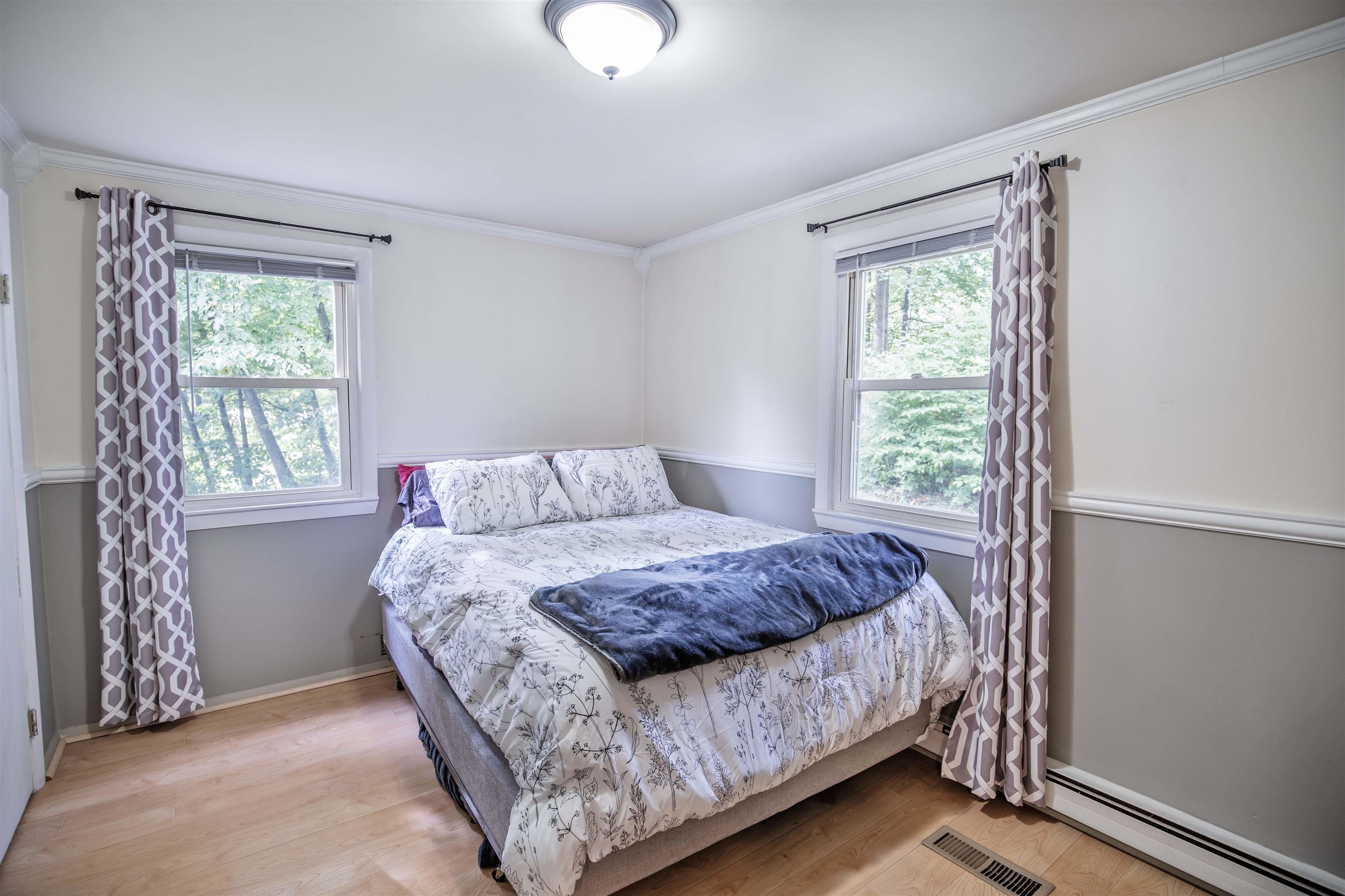 187 Straw Road Manchester, NH 03102 - Photo 14 of 40
