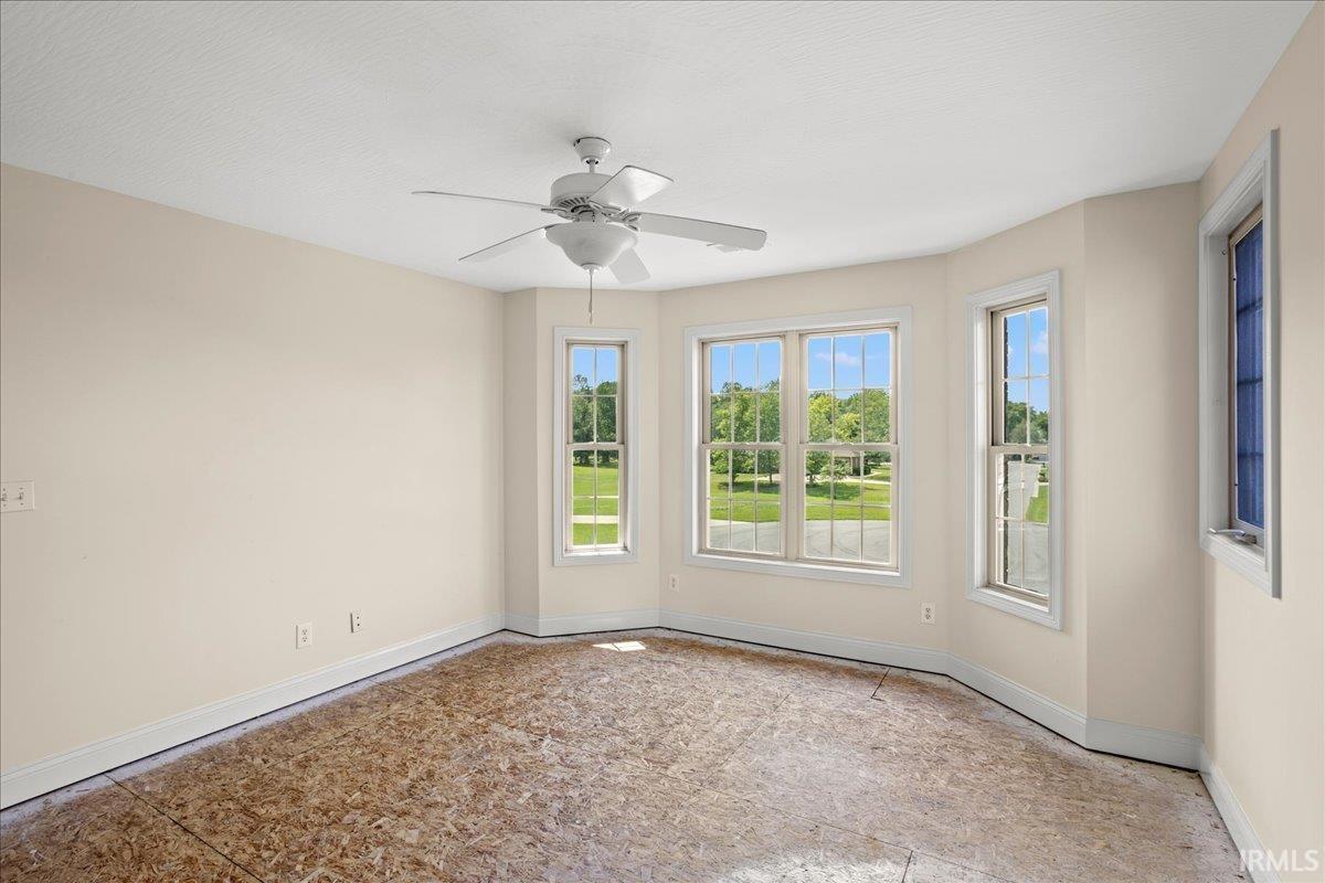 12277 Webbs Way Columbus, IN 47203 - Photo 22 of 36