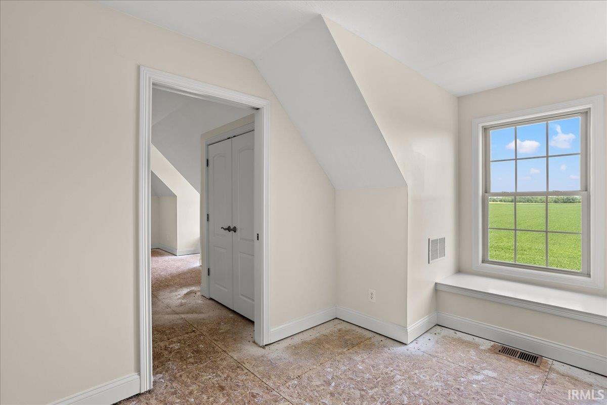 12277 Webbs Way Columbus, IN 47203 - Photo 32 of 36