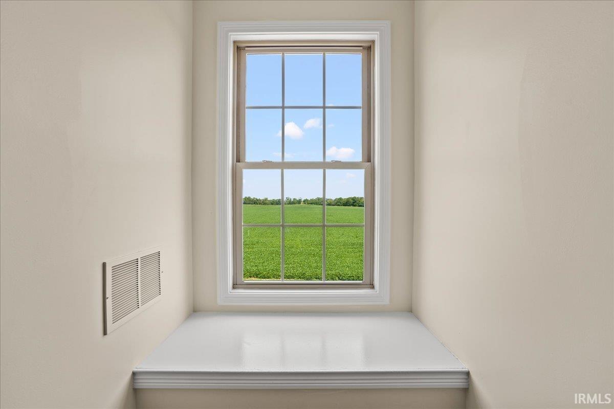 12277 Webbs Way Columbus, IN 47203 - Photo 33 of 36