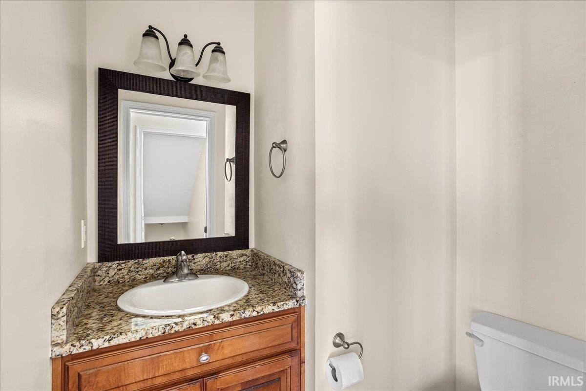 12277 Webbs Way Columbus, IN 47203 - Photo 10 of 36