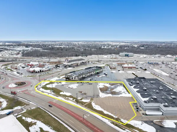 $2,000,000 | Scheuring Road, De Pere, WI 54115