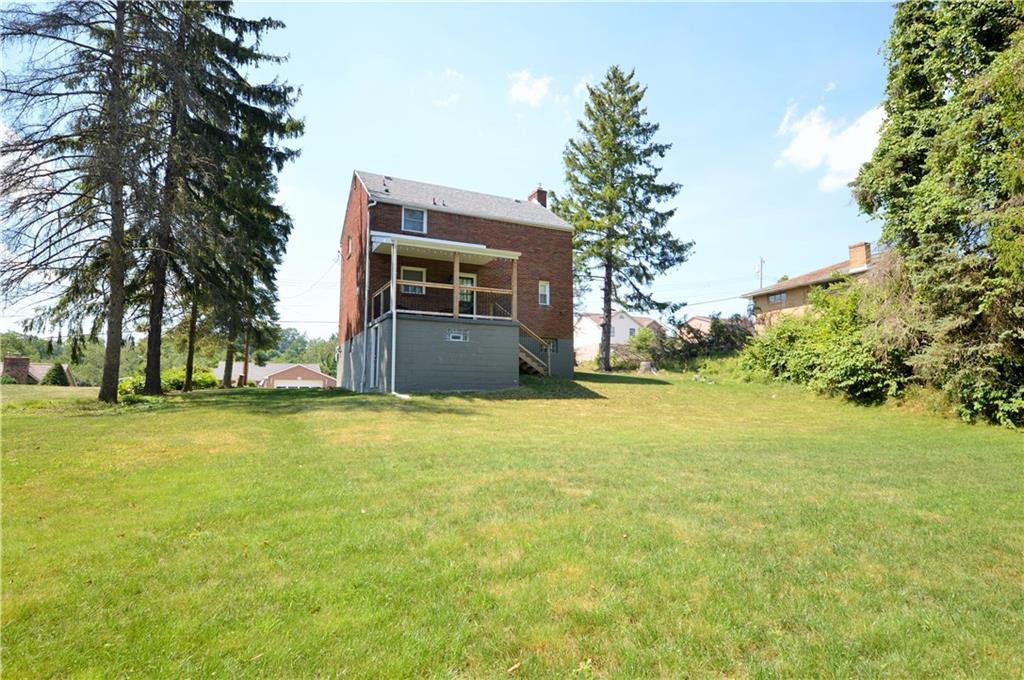 131 Revo Road Pittsburgh, PA 15236 - Photo 2 of 24 Gallery Image 2
