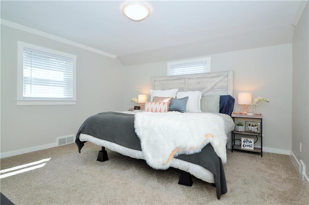 131 Revo Road Pittsburgh, PA 15236 - Photo 11 of 24 Gallery Image 11