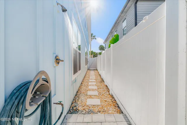 $995,000 | 215 19th Avenue North, Unit B, Jacksonville Beach, FL 32250