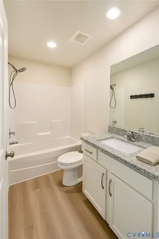 $515,000 | 15524 Cedarville Drive, Midlothian, VA 23112