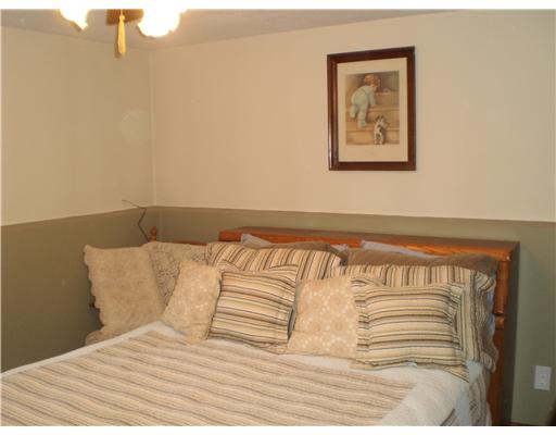 35 Adelaide Avenue Warwick, RI 02886 - Photo 15 of 18 Other. BEDROOM/OFFICE
