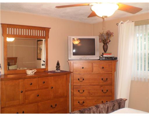35 Adelaide Avenue Warwick, RI 02886 - Photo 8 of 18 Master Bedroom.