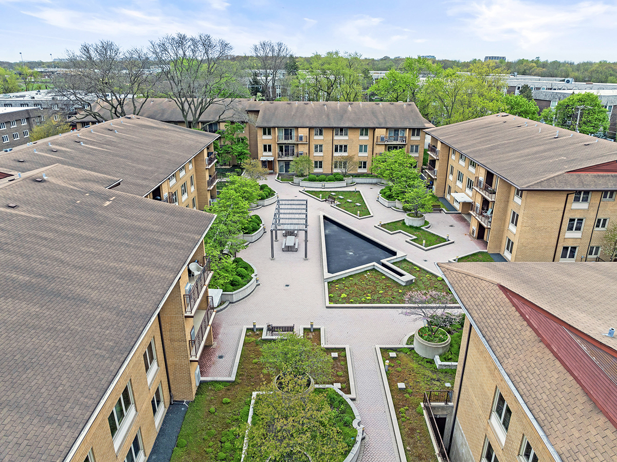 2420 West Talcott Road, Unit 211 Park Ridge, IL 60068 - Photo 2 of 28 an aerial view of house with yard