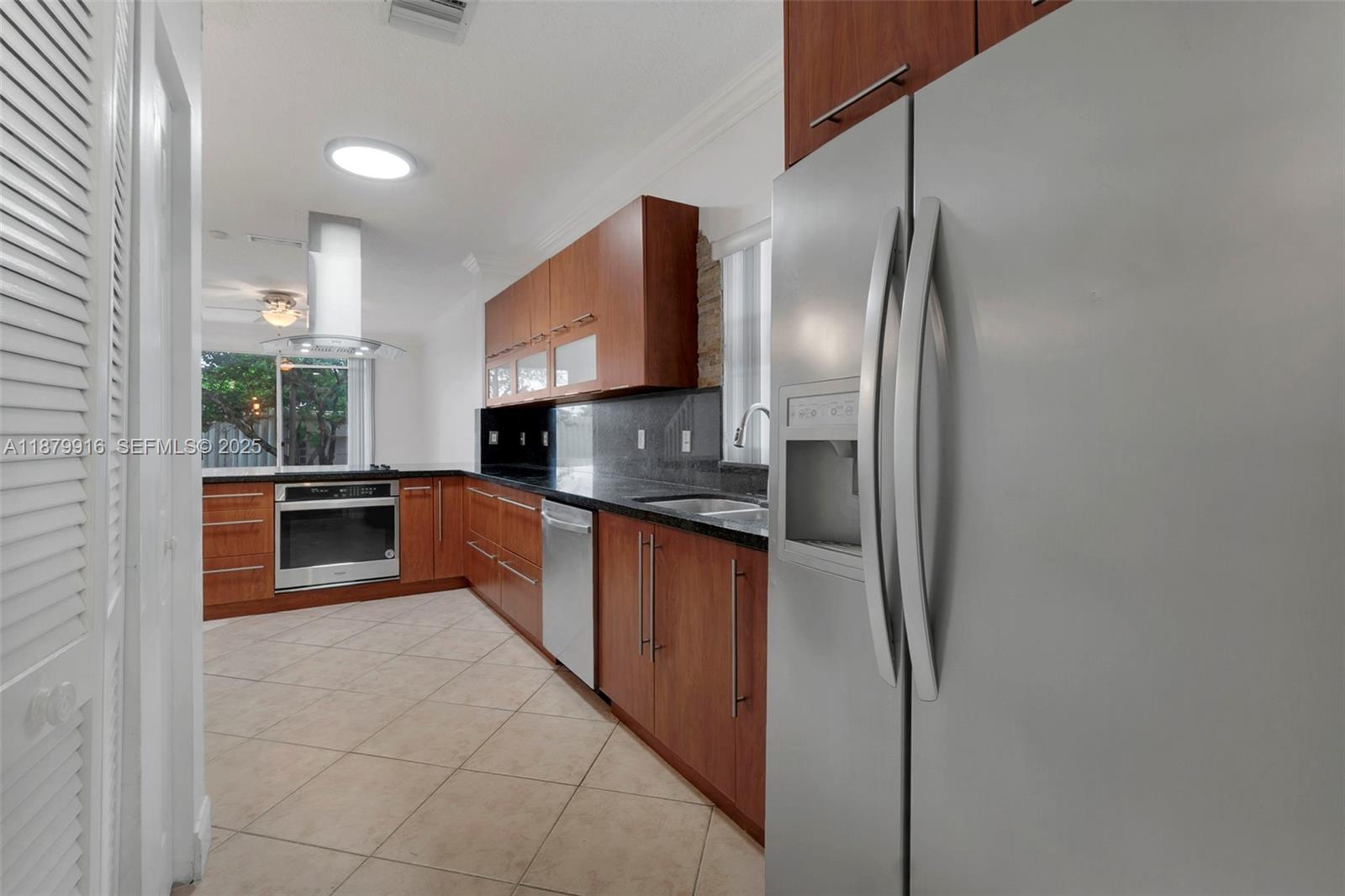 2608 Southwest 177th Avenue Miramar, FL 33029 - Photo 7 of 43