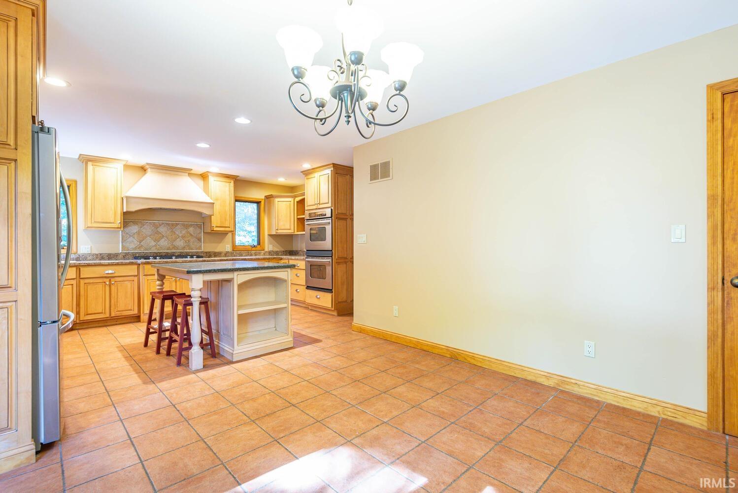 4645 South Harrell Road Bloomington, IN 47401 - Photo 11 of 36 Gallery Image 11