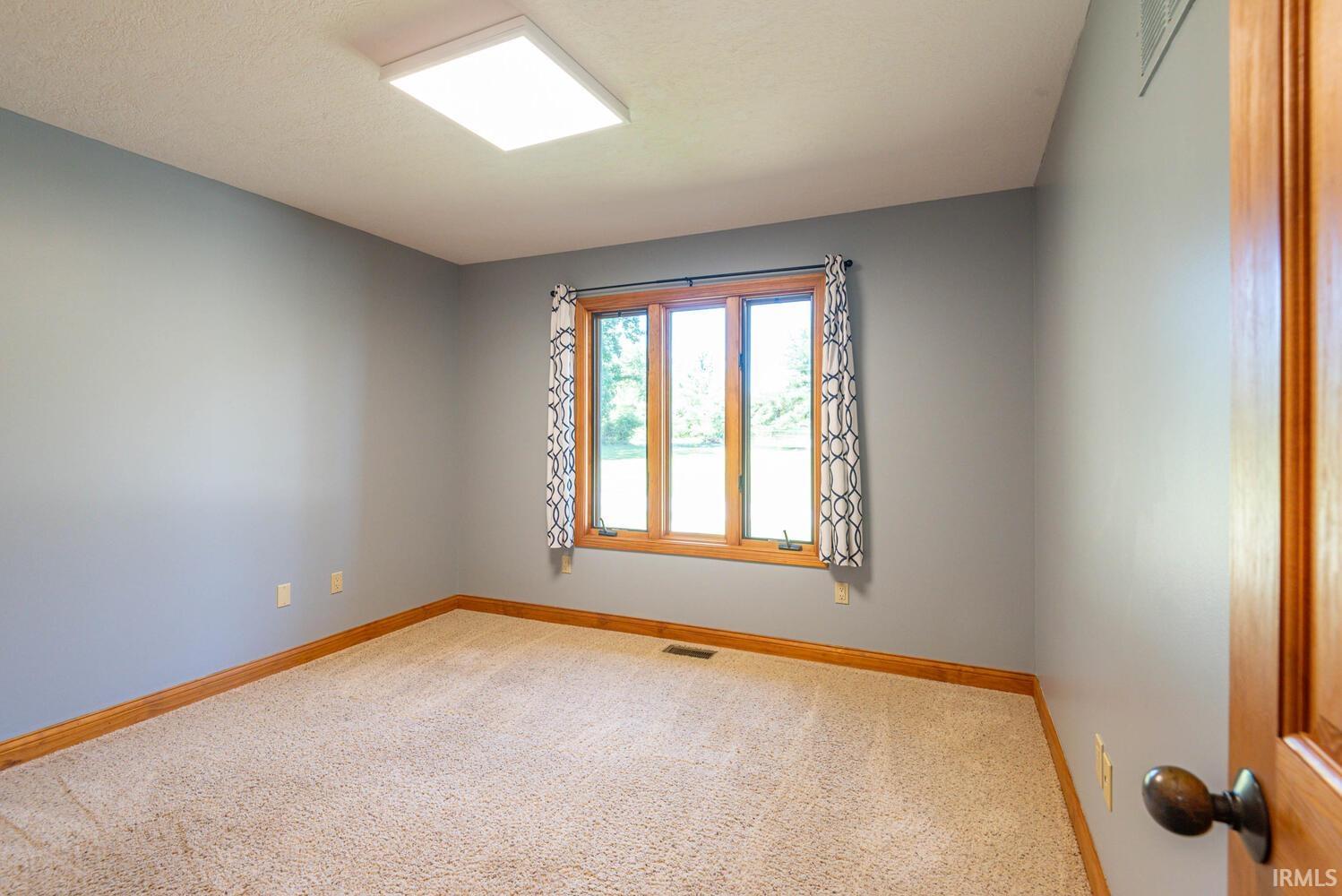 4645 South Harrell Road Bloomington, IN 47401 - Photo 25 of 36 Gallery Image 25