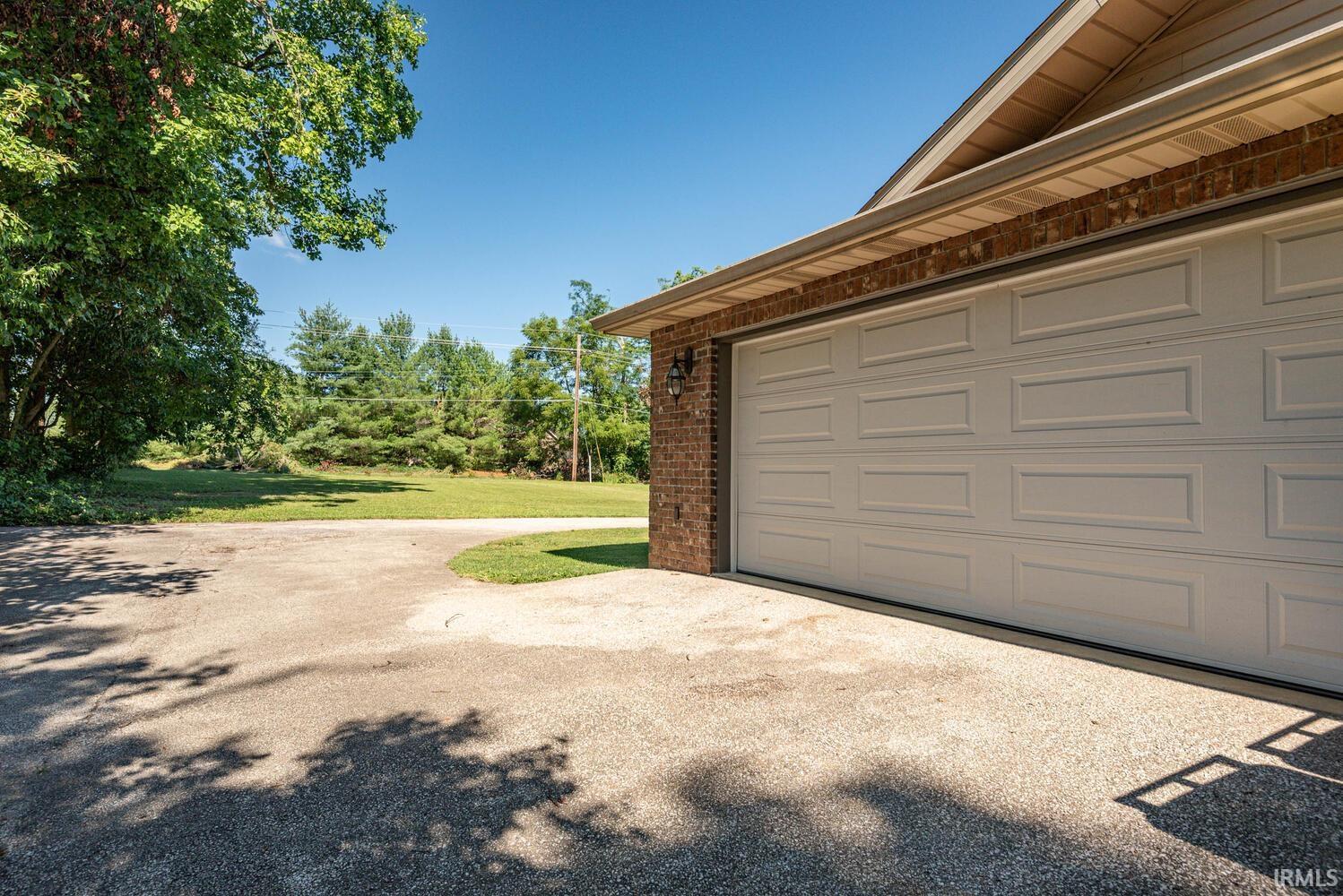 4645 South Harrell Road Bloomington, IN 47401 - Photo 34 of 36 Gallery Image 34