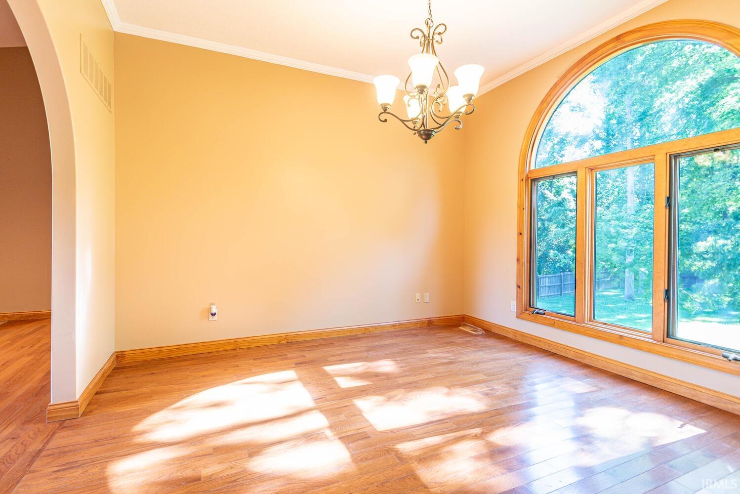 4645 South Harrell Road Bloomington, IN 47401 - Photo 6 of 36 Gallery Image 6