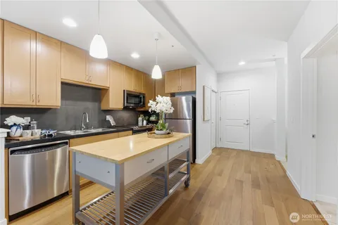 $548,000 | 16141 Cleveland Street, Unit 317, Redmond, WA 98052