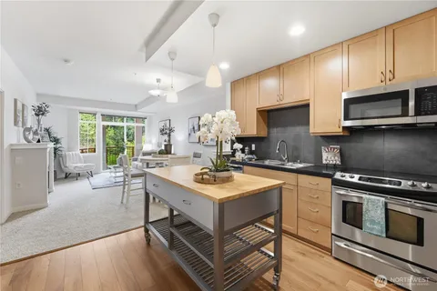 $548,000 | 16141 Cleveland Street, Unit 317, Redmond, WA 98052