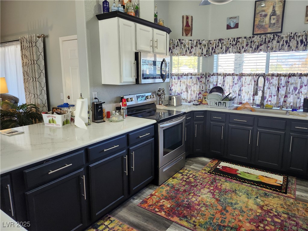 2651 Homestead Road Pahrump, NV 89048 - Photo 23 of 35 kitchen
